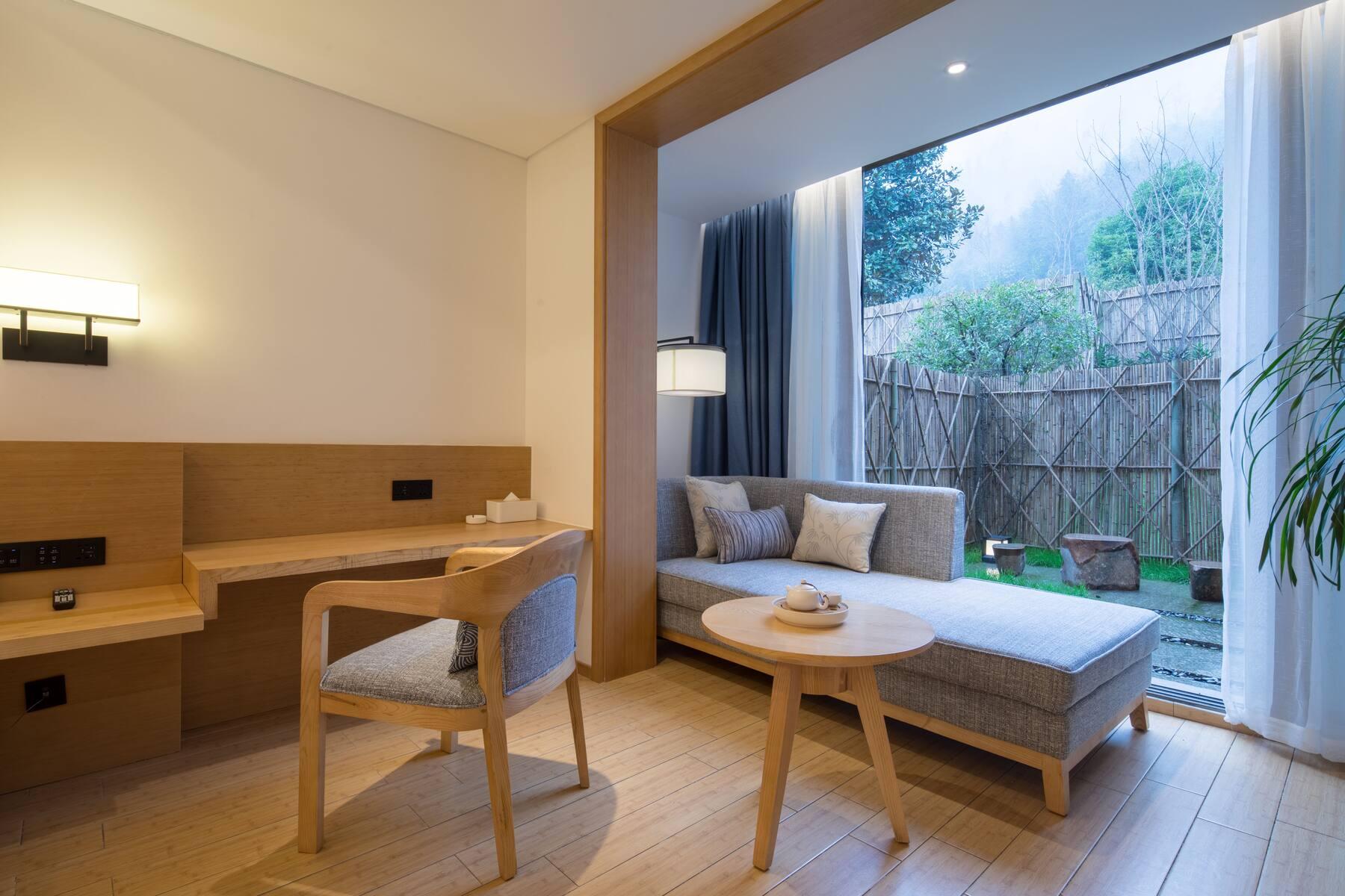 Howard Johnson Huashuiwan Hot Springs Resort Çengdu Dış mekan fotoğraf