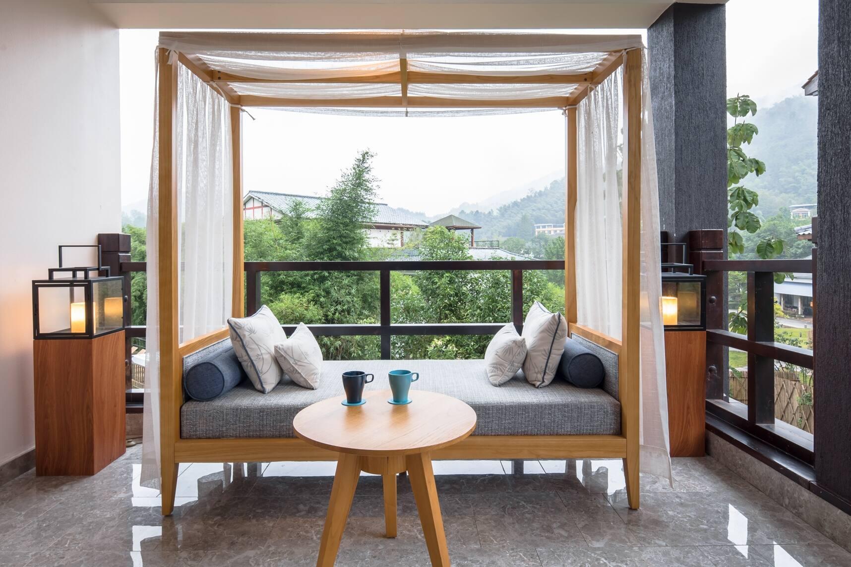 Howard Johnson Huashuiwan Hot Springs Resort Çengdu Dış mekan fotoğraf